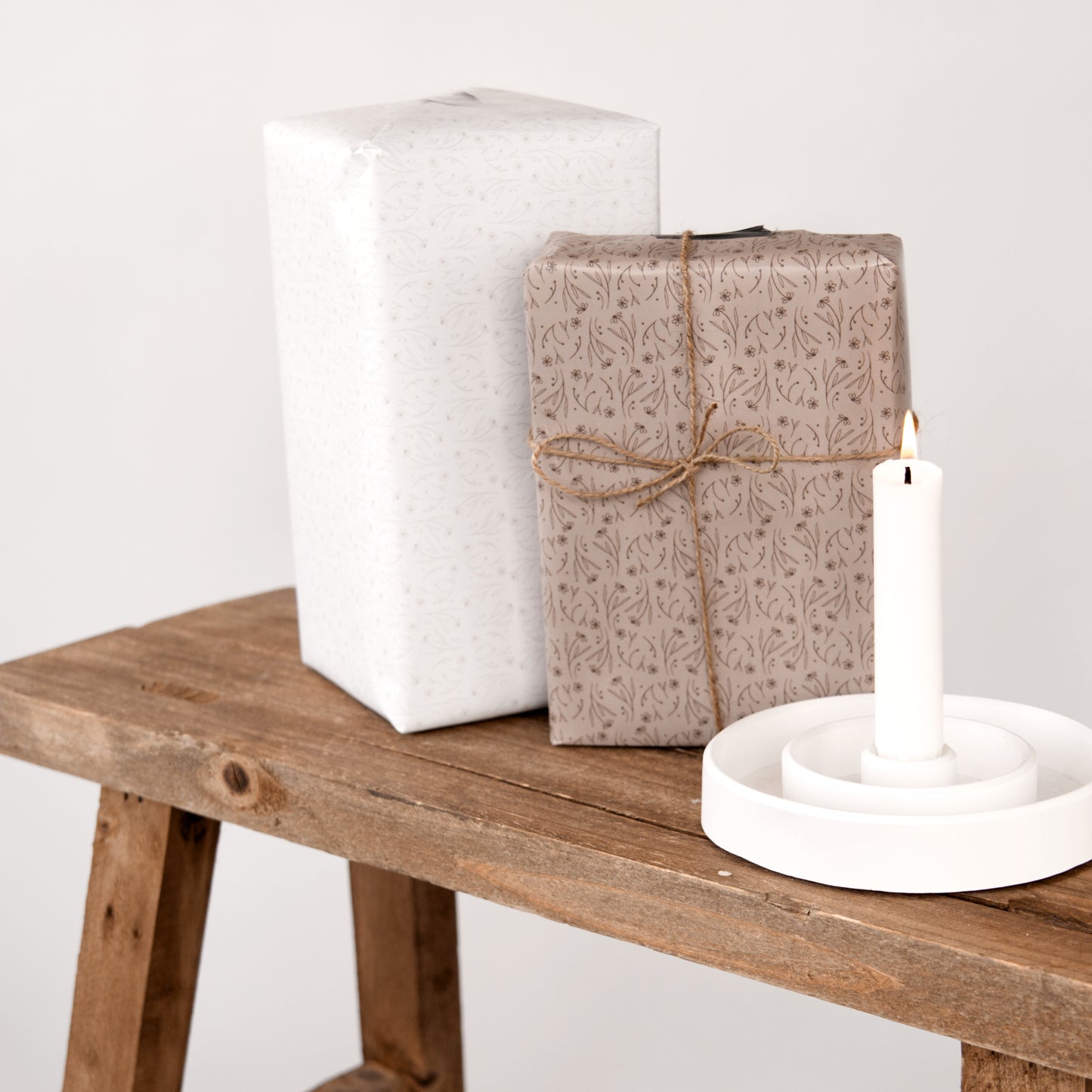 Geschenkpapier Rose | gefaltet