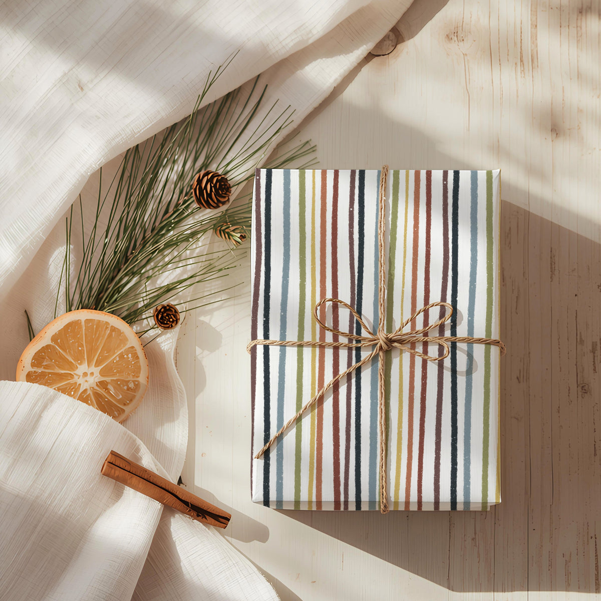 Geschenkpapier bunt Regenbogen | gefaltet