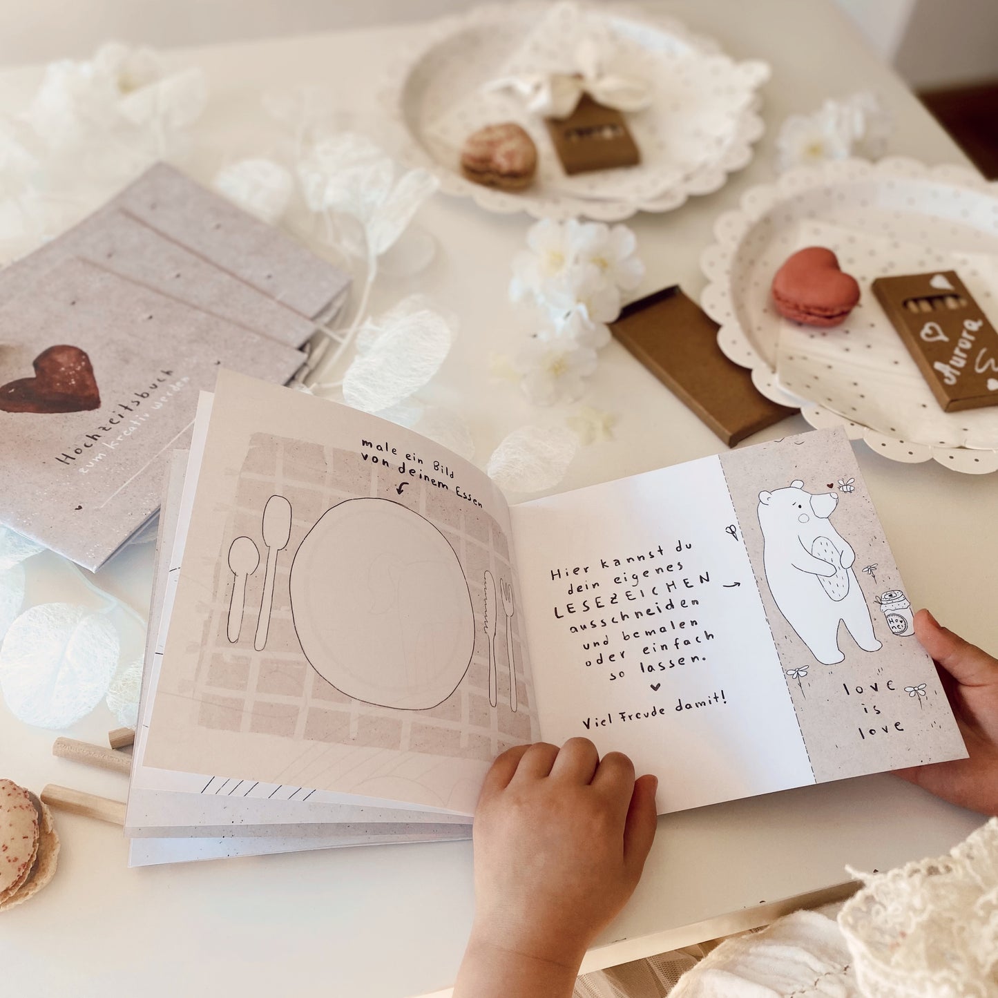 Malbuch, Kreativbuch - Gastgeschenk zur Hochzeit